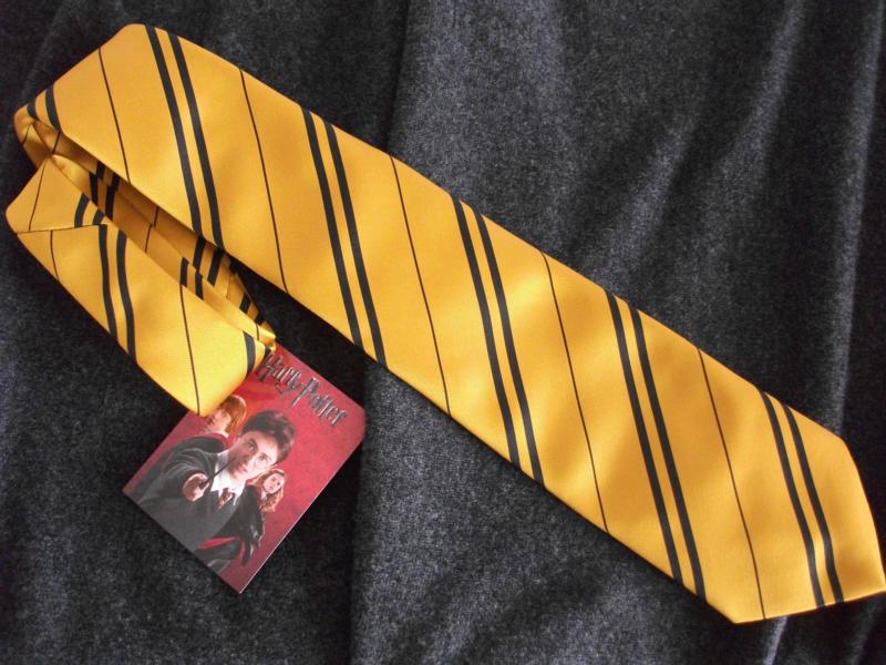 Hufflepuff Tie - Harry Potter